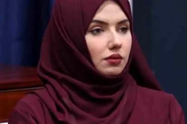 الإعلامية اليمنية بحيرة قاسم بعد إعلان مغادرتها قناة عدن المستقلة التابعة للمجلس الانتقالي الجنوبي