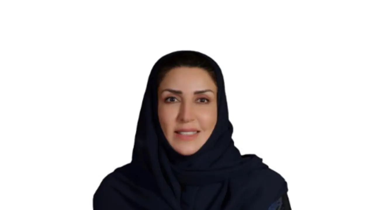 بدرية بنت عبدالرحمن الغانم ويكيبيديا.. أبرز المناصب التي شغلتها في وزارة التعليم السعودية صورة تعبيرية للأستاذة بدرية بنت عبدالرحمن الغانم بمناسبة ترقيتها إلى وظيفة مستشار أول أساليب تعليم بوزارة التعليم السعودية